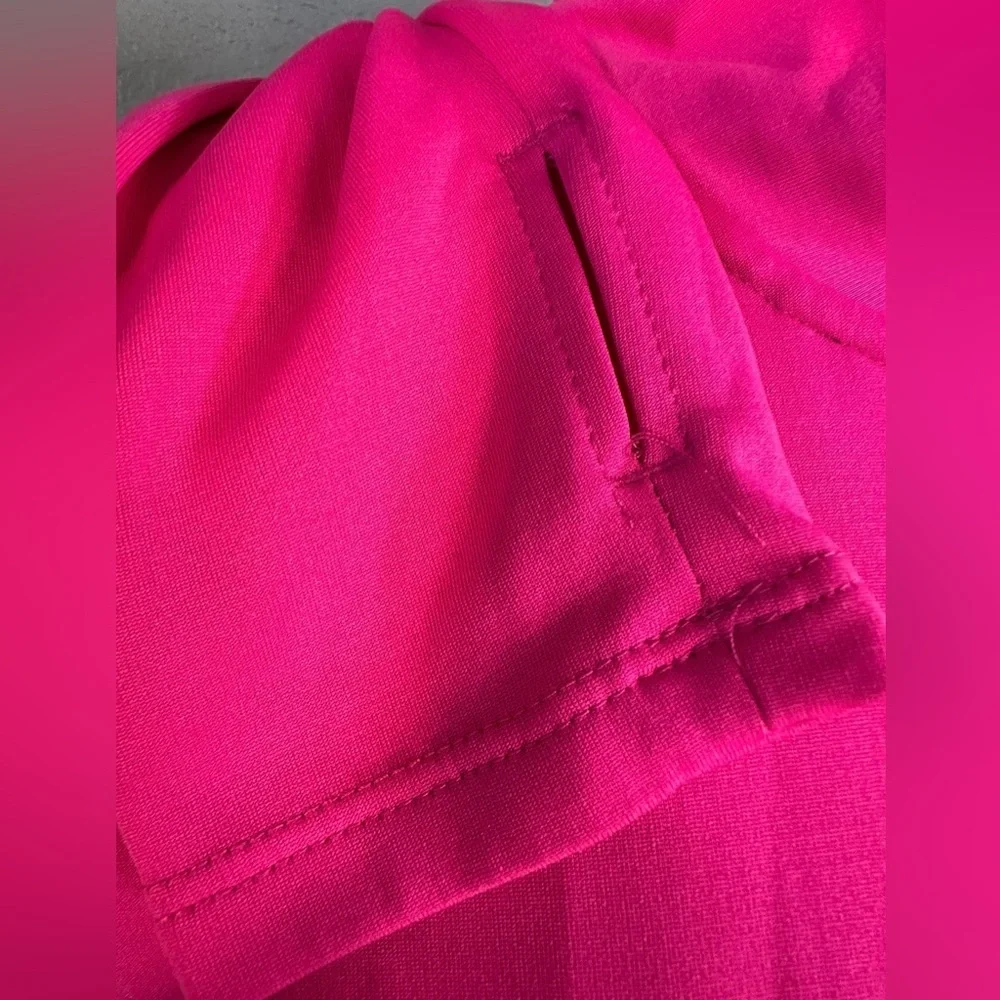 Nike Pro Dri-FIT Women's M Pink Half-Zip Pullover Athletic Running Baselayer Top